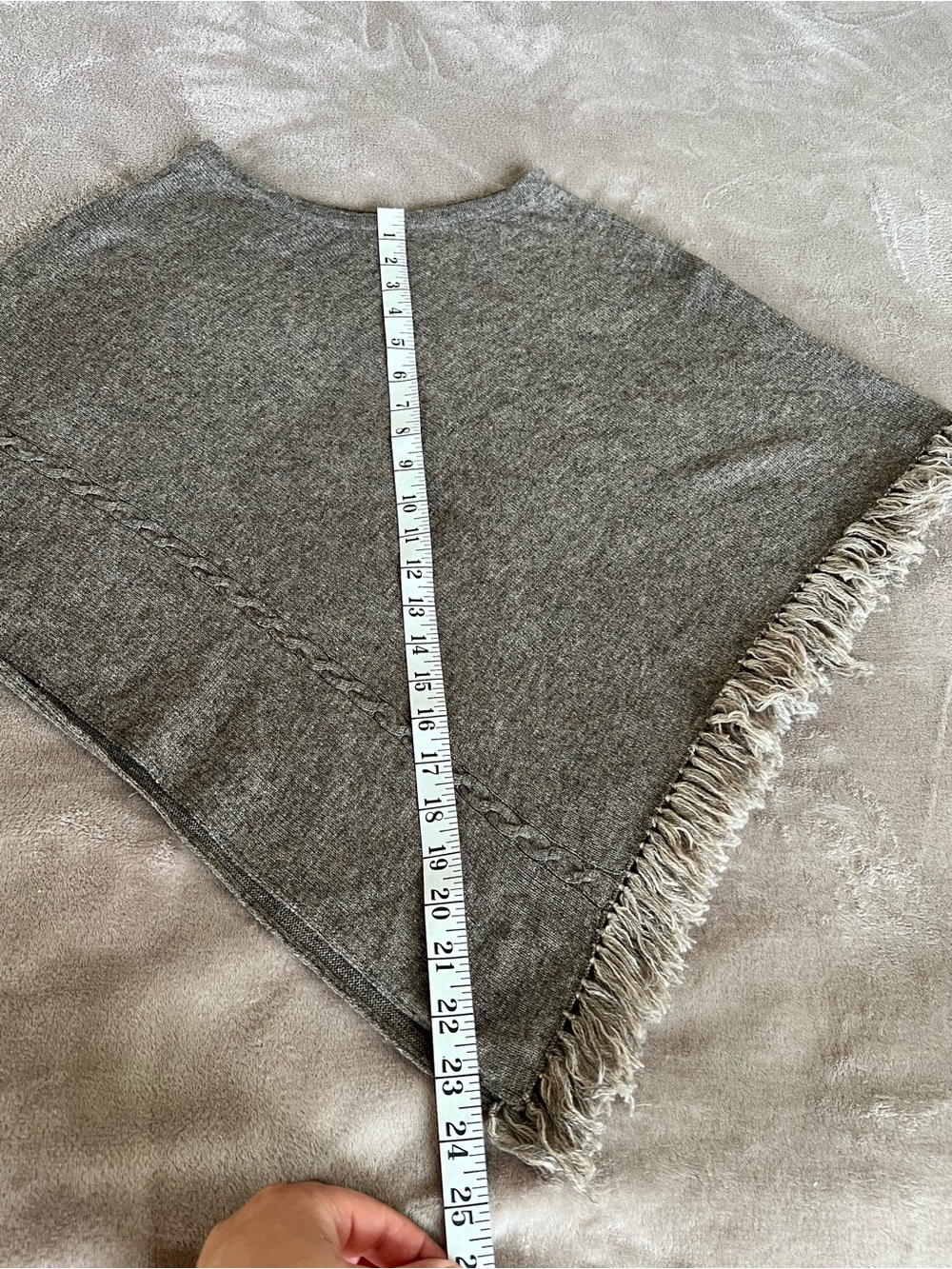 Cashmere Poncho - Picture 6 of 8